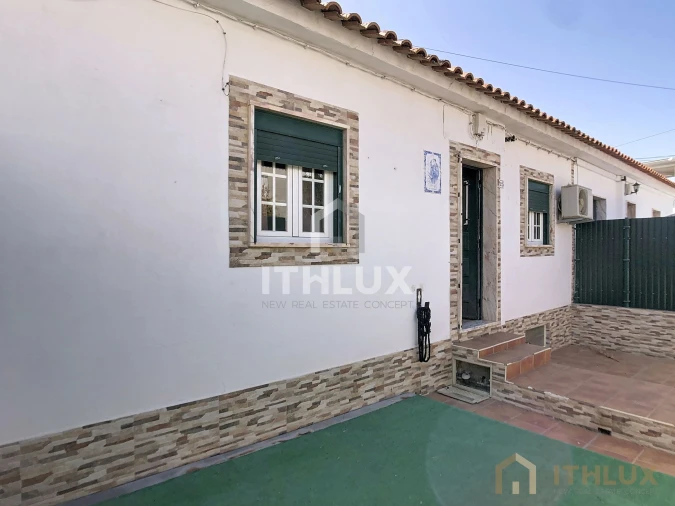Moradia T2 para Venda em Caia, São Pedro e Alcáçova Foto 2