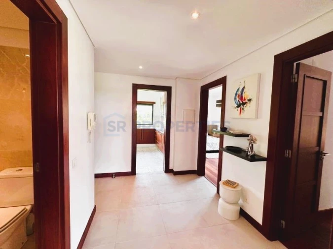 Apartamento T2 para Venda em Quarteira Foto 18
