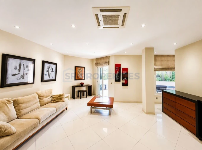 Apartamento T2 para Venda em Quarteira Foto 2