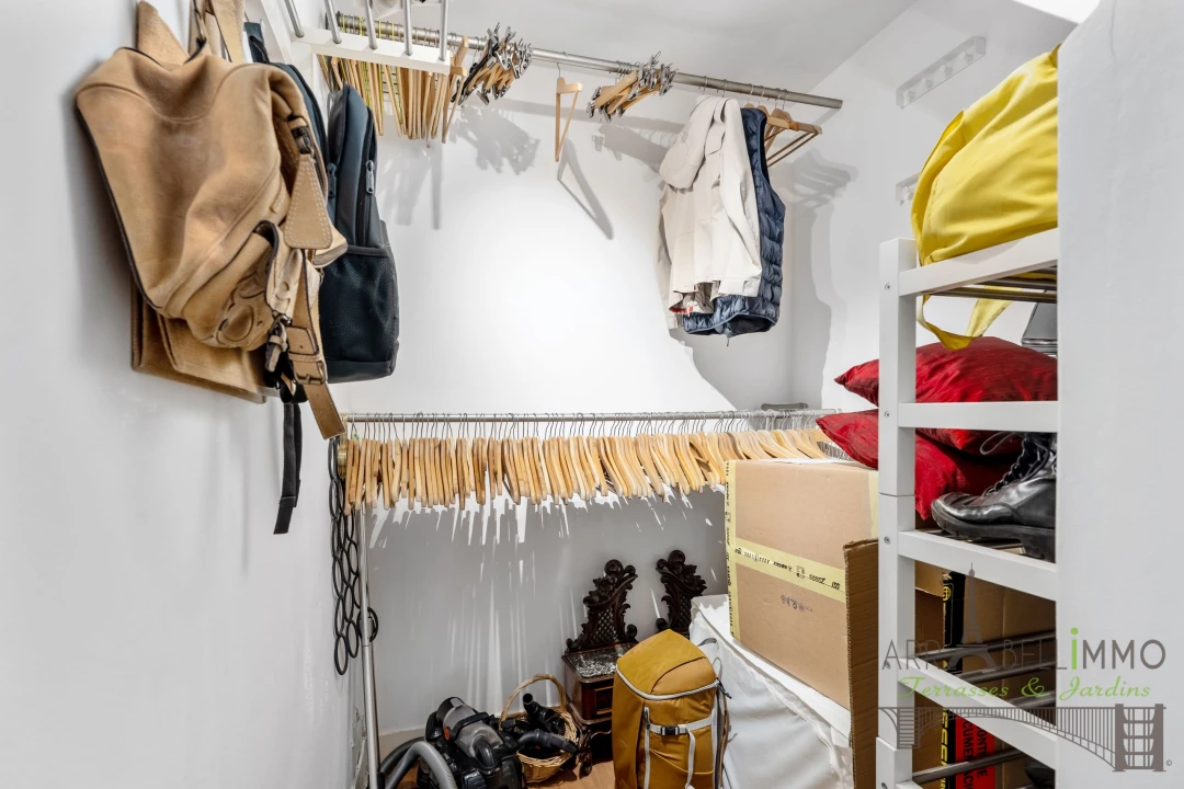 Apartamento T2 para Venda em Santo António Foto 26
