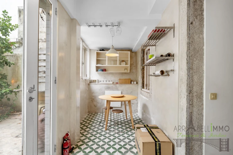 Apartamento T2 para Venda em Santo António Foto 29