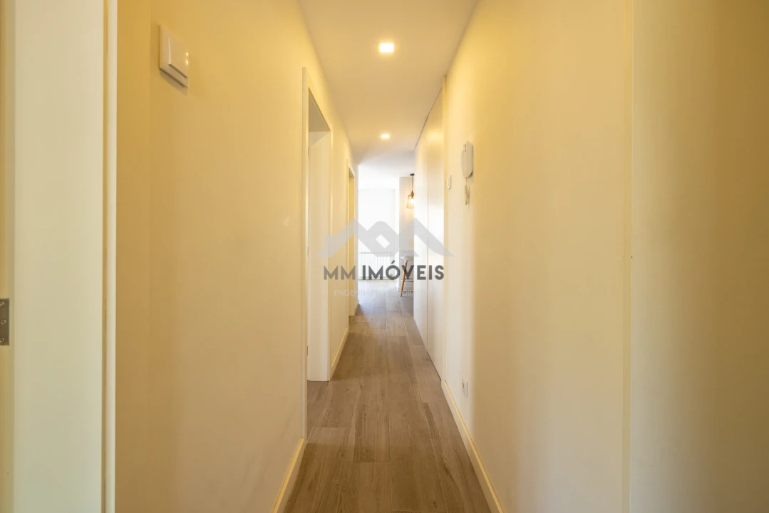 Apartamento T3 para Arrendamento em Lordelo do Ouro e Massarelos Foto 23
