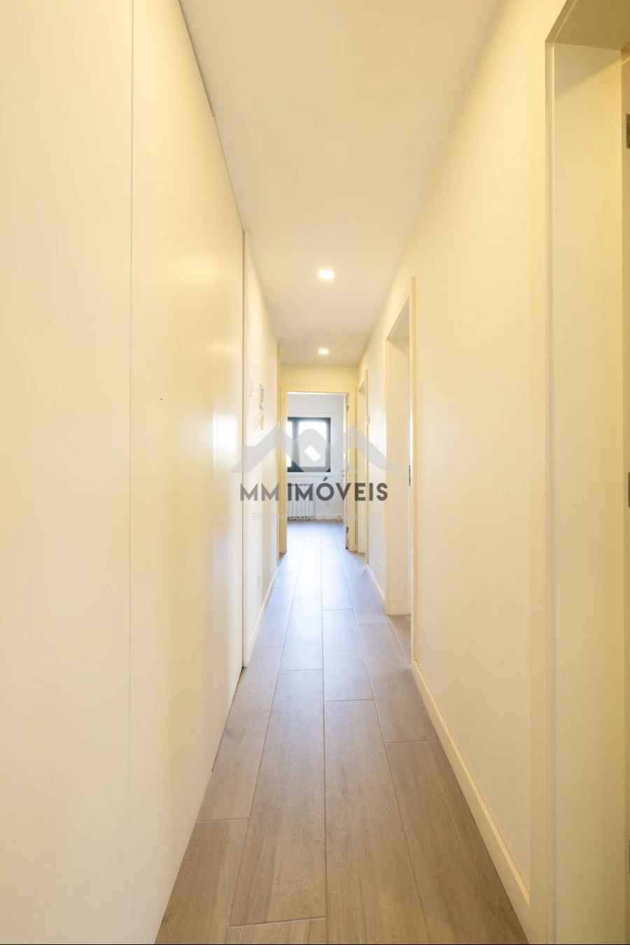 Apartamento T3 para Arrendamento em Lordelo do Ouro e Massarelos Foto 18