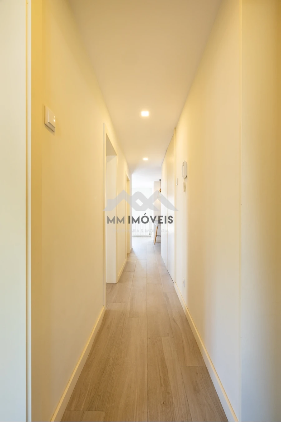 Apartamento T3 para Arrendamento em Lordelo do Ouro e Massarelos Foto 15
