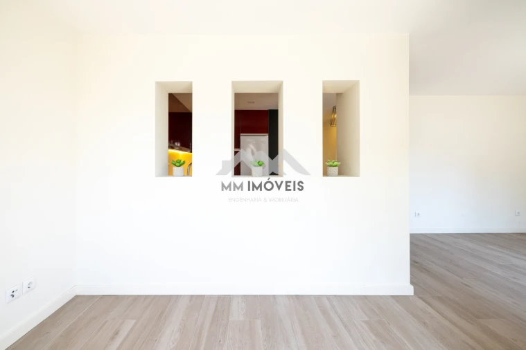 Apartamento T3 para Arrendamento em Lordelo do Ouro e Massarelos Foto 6