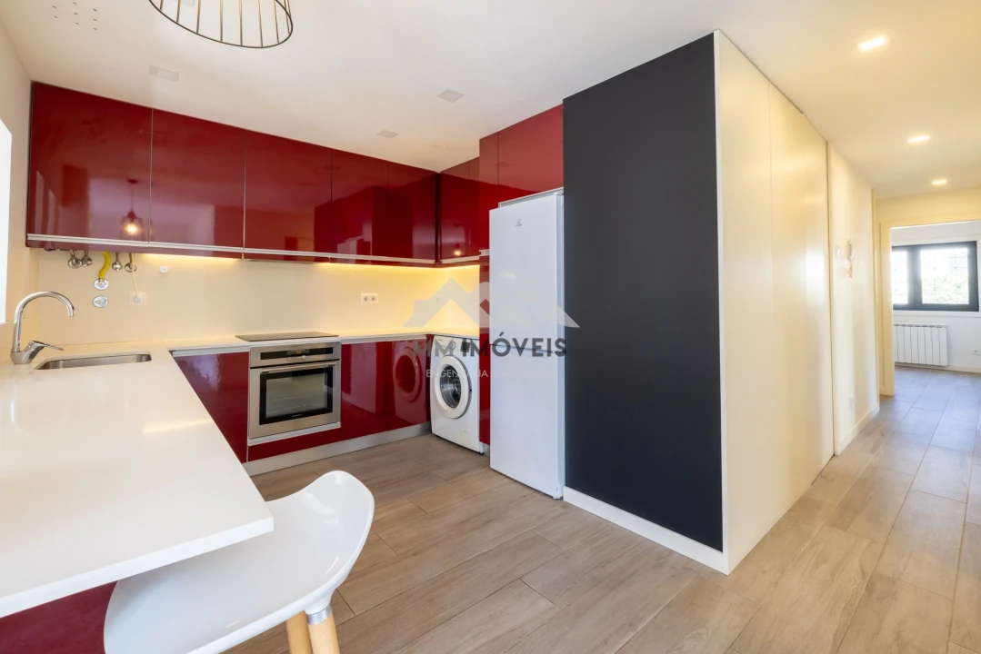 Apartamento T3 para Arrendamento em Lordelo do Ouro e Massarelos Foto 3