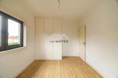Apartamento T3 para Arrendamento em Lordelo do Ouro e Massarelos
