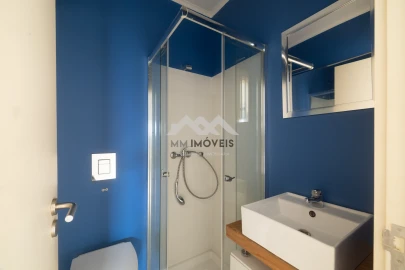 Apartamento T3 para Arrendamento em Lordelo do Ouro e Massarelos