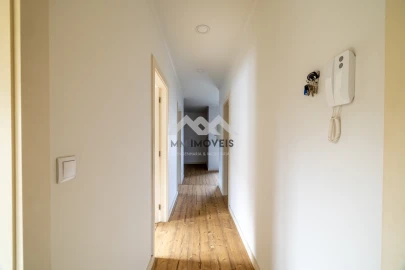 Apartamento T3 para Arrendamento em Lordelo do Ouro e Massarelos