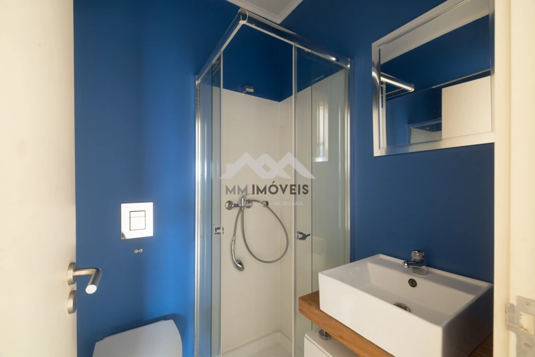 Apartamento T3 para Arrendamento em Lordelo do Ouro e Massarelos Foto 30