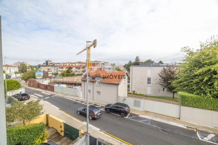 Apartamento T3 para Arrendamento em Lordelo do Ouro e Massarelos Foto 16