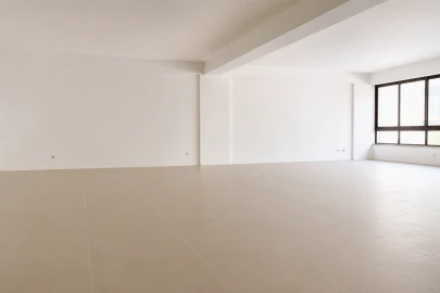 Escritório para Arrendamento em Alvalade