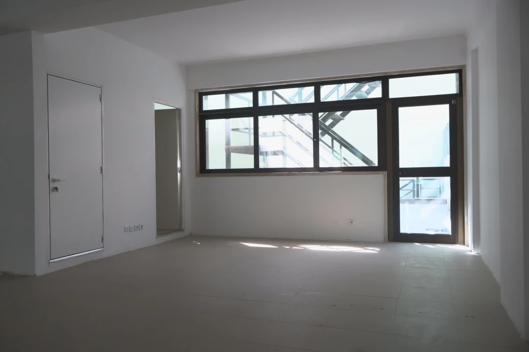 Escritório para Arrendamento em Alvalade Foto 14