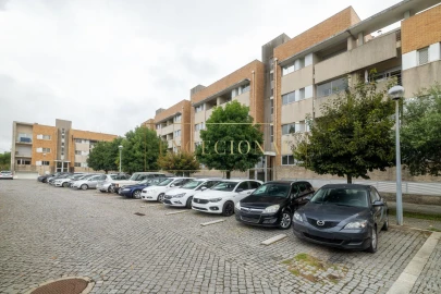 Apartamento T2 para Venda em Cidade da Maia