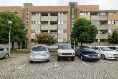 Apartamento T2 para Venda em Cidade da Maia