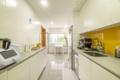 Apartamento T2 para Venda em Cidade da Maia