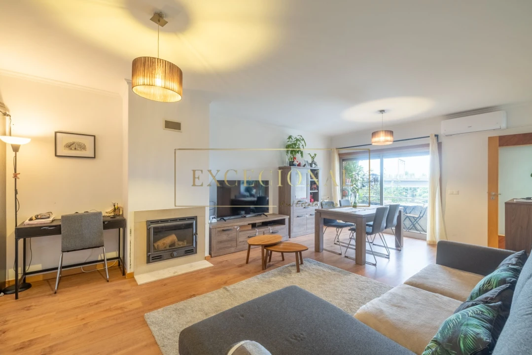 Apartamento T2 para Venda em Cidade da Maia Foto 17