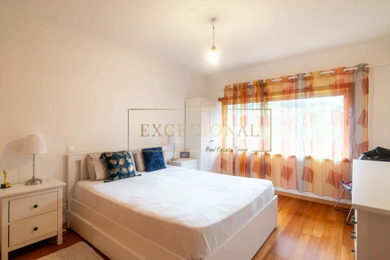Apartamento T2 para Venda em Cidade da Maia Foto 3