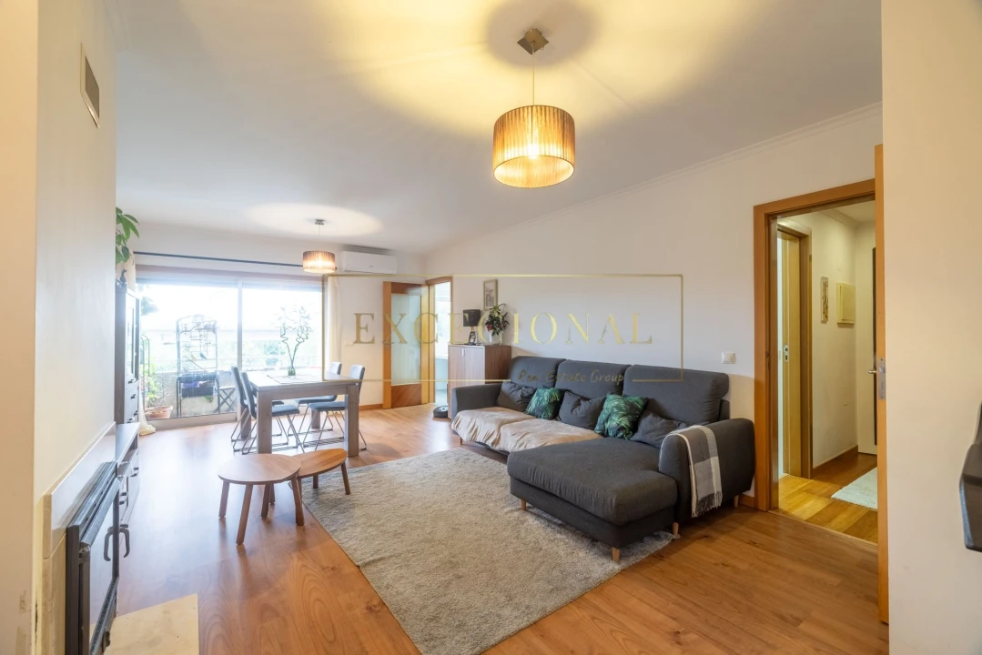 Apartamento T2 para Venda em Cidade da Maia Foto 19