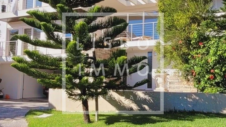 Moradia T6 para Venda em Belém