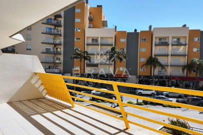 Apartamento T2 para Arrendamento em Quarteira