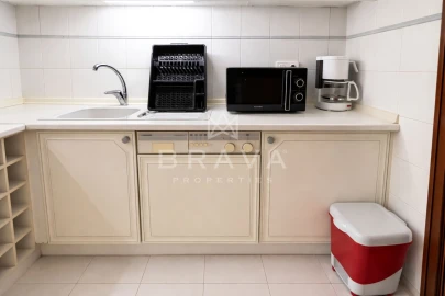 Apartamento T2 para Arrendamento em Quarteira