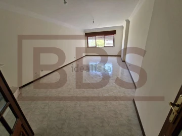 Apartamento T2 para Venda em Algueirão-Mem Martins