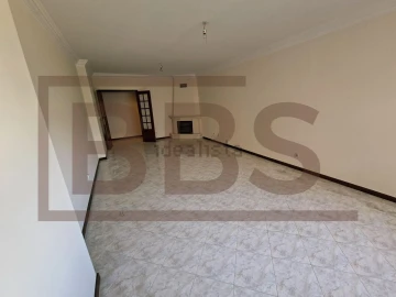 Apartamento T2 para Venda em Algueirão-Mem Martins
