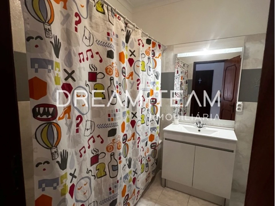 Apartamento T2 para Venda em Pinhal Novo Foto 17