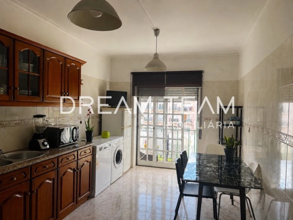 Apartamento T2 para Venda em Pinhal Novo Foto 13