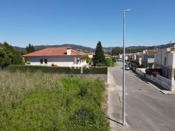 Apartamento T1 para Venda em Cruz