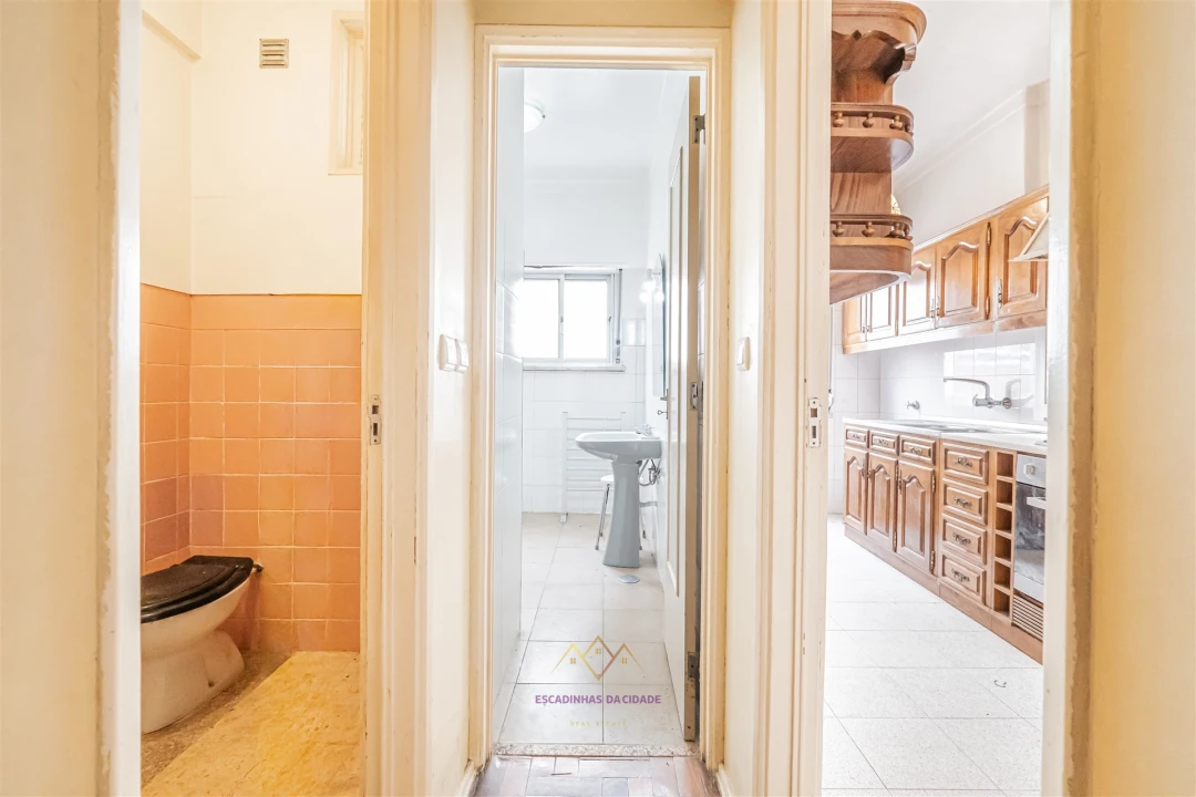 Apartamento T3 para Venda em Queluz e Belas Foto 19