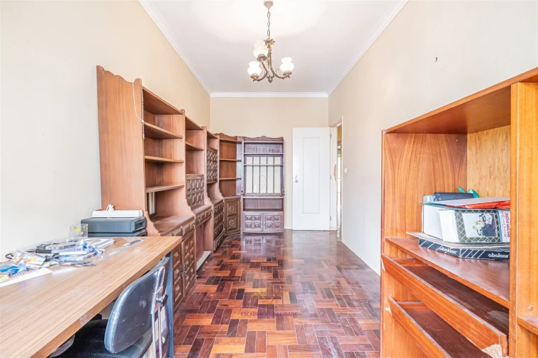 Apartamento T3 para Venda em Queluz e Belas Foto 32
