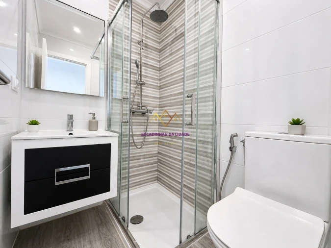 Apartamento T2 para Venda em Algés, Linda-A-Velha e Cruz Quebrada-Dafundo Foto 15