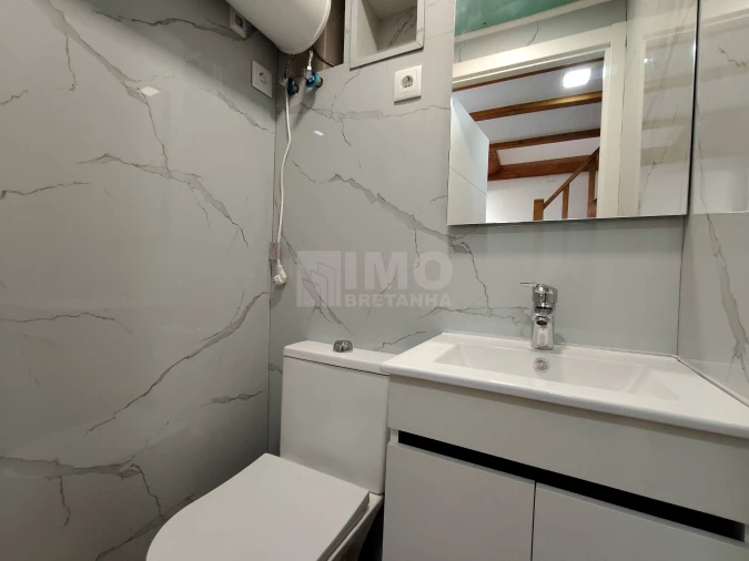 Moradia T3 para Venda em Cantar-Galo e Vila do Carvalho Foto 6