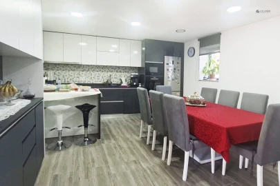 Moradia T3 para Venda em Meinedo