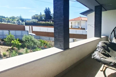 Moradia T3 para Venda em Meinedo