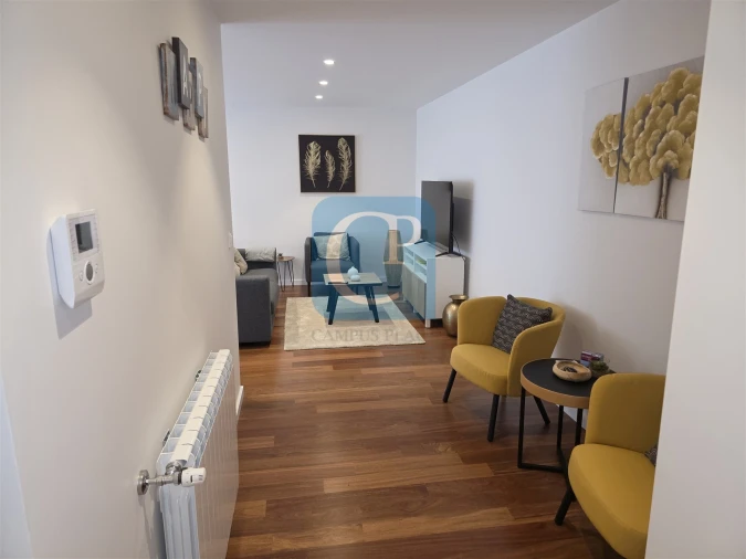 Apartamento T2 para Arrendamento em Oliveira do Douro Foto 3