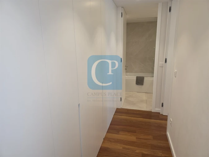 Apartamento T2 para Arrendamento em Oliveira do Douro Foto 15