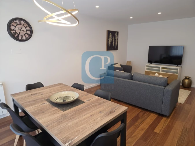 Apartamento T2 para Arrendamento em Oliveira do Douro Foto 7
