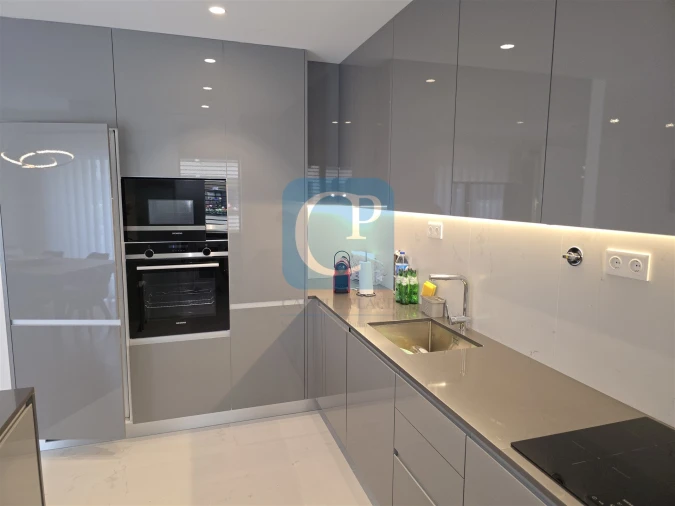 Apartamento T2 para Arrendamento em Oliveira do Douro Foto 11
