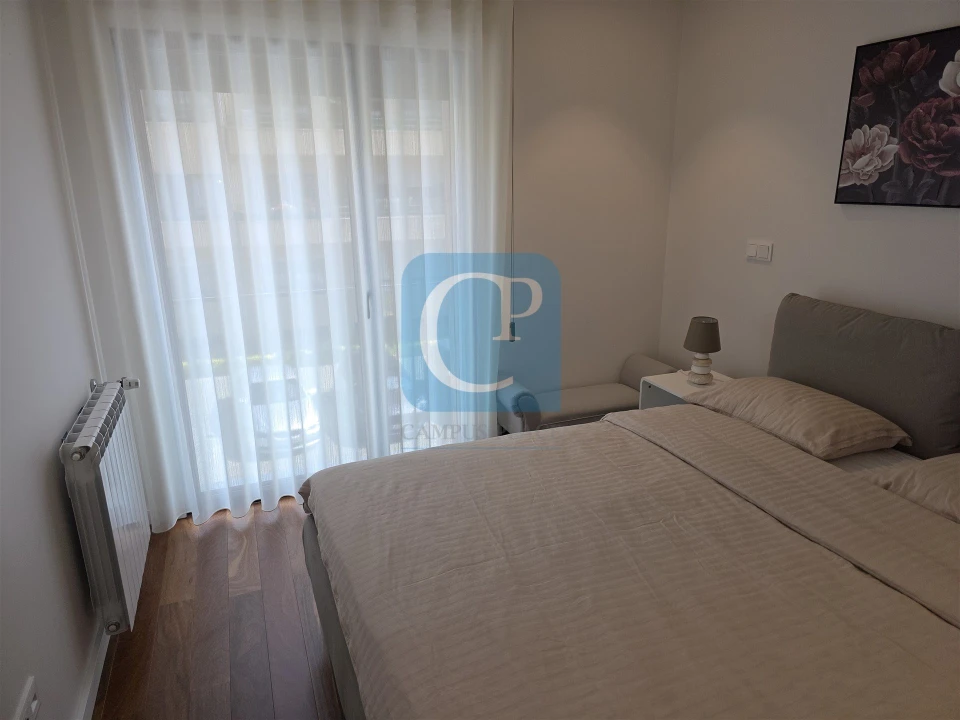 Apartamento T2 para Arrendamento em Oliveira do Douro Foto 17