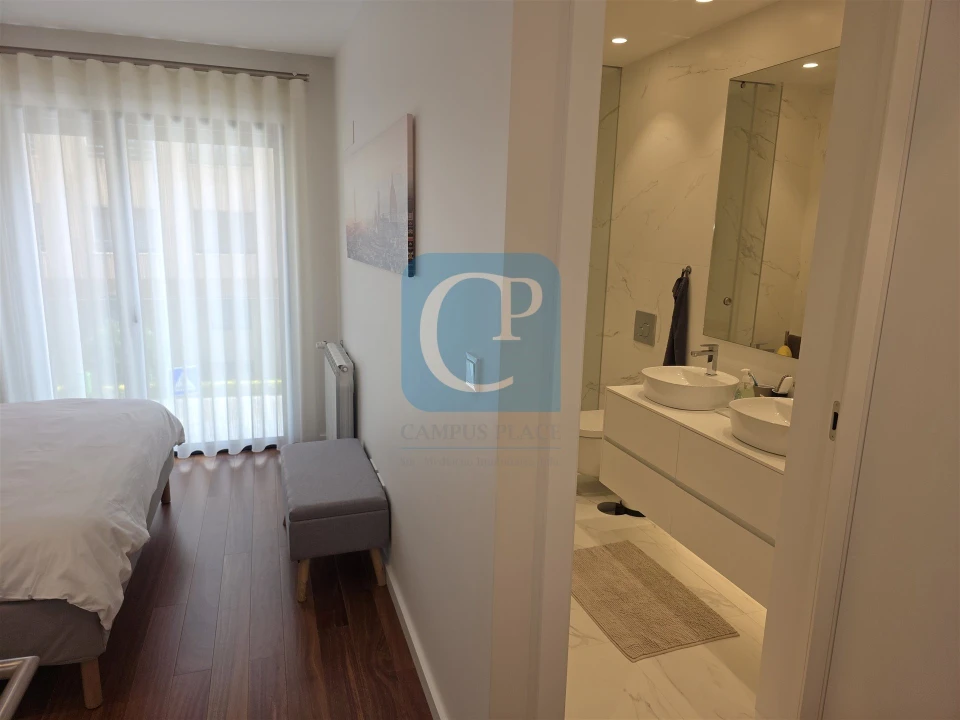 Apartamento T2 para Arrendamento em Oliveira do Douro Foto 23