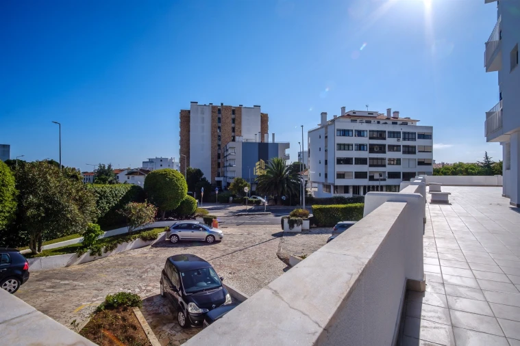 Apartamento T2 para Venda em Cascais e Estoril Foto 50