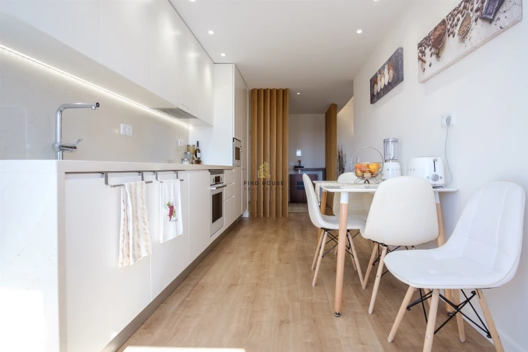 Apartamento T2 para Venda em Cascais e Estoril Foto 16