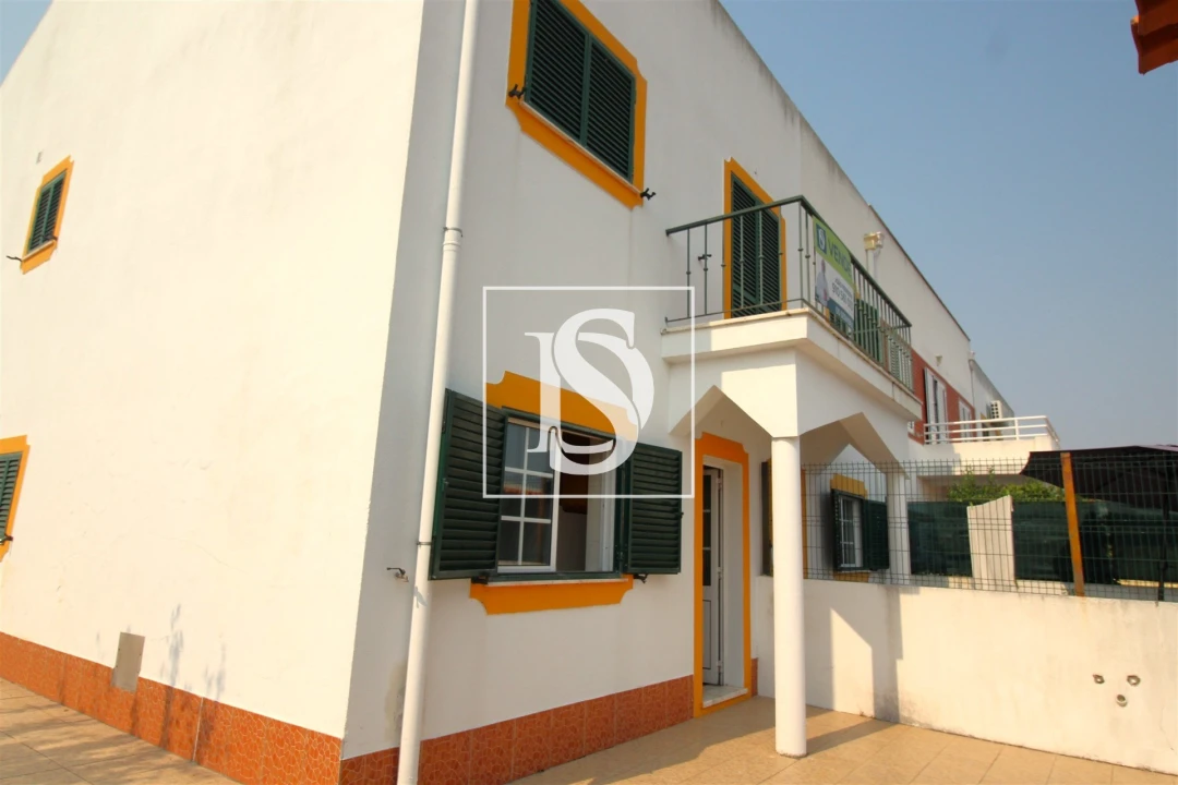 Moradia T3 para Venda em Quinta do Conde Foto 1