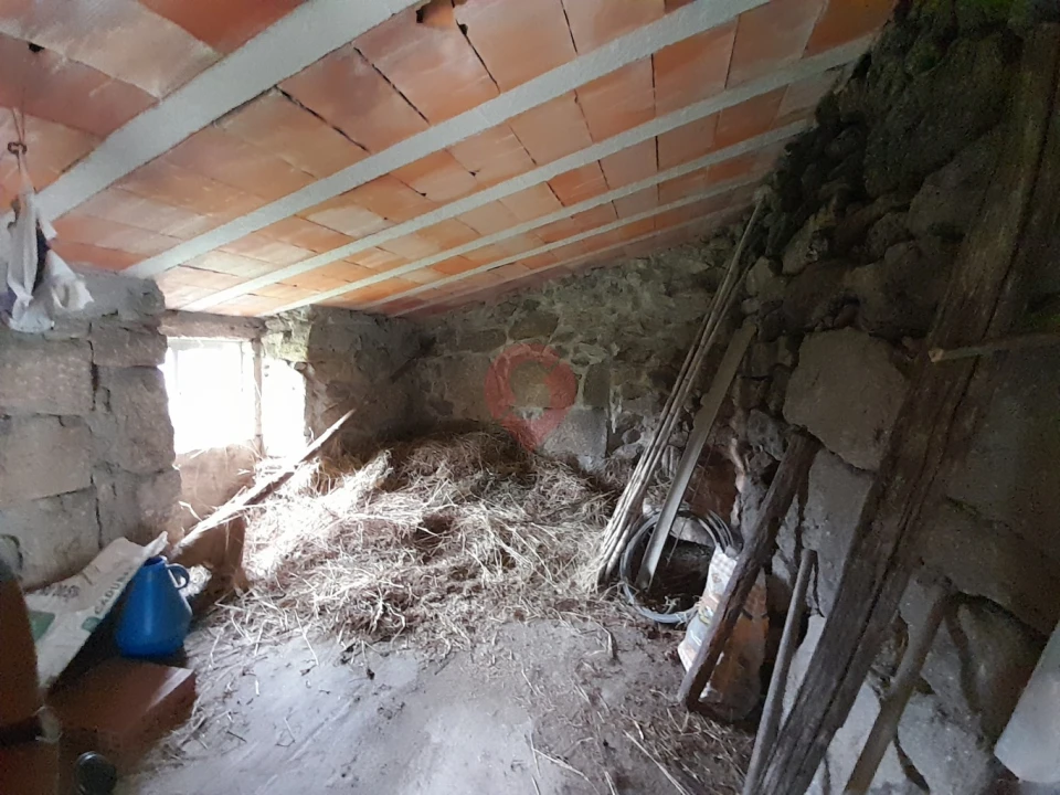 Moradia T2 para Venda em Chaviães e Paços Foto 8