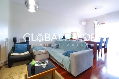 Apartamento T3 para Venda em Cidade da Maia