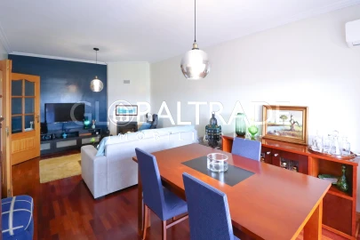 Apartamento T3 para Venda em Cidade da Maia