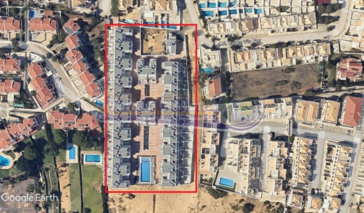 Moradia T0 para Venda em Vila Nova de Cacela Foto 1